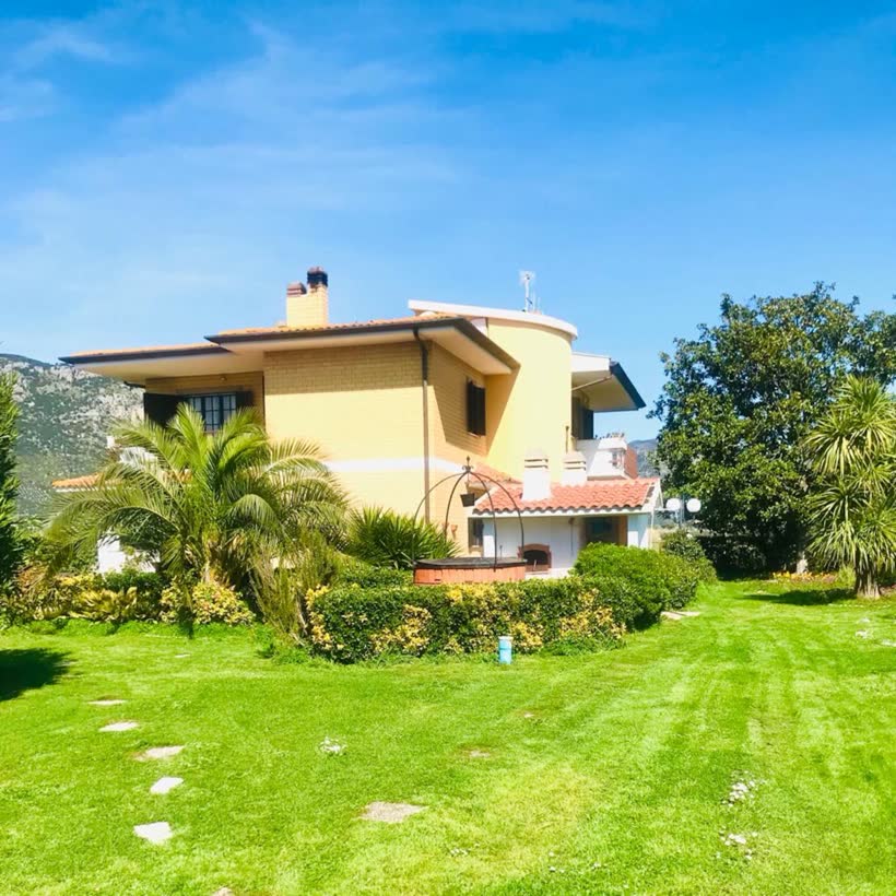 Appartamento in villa