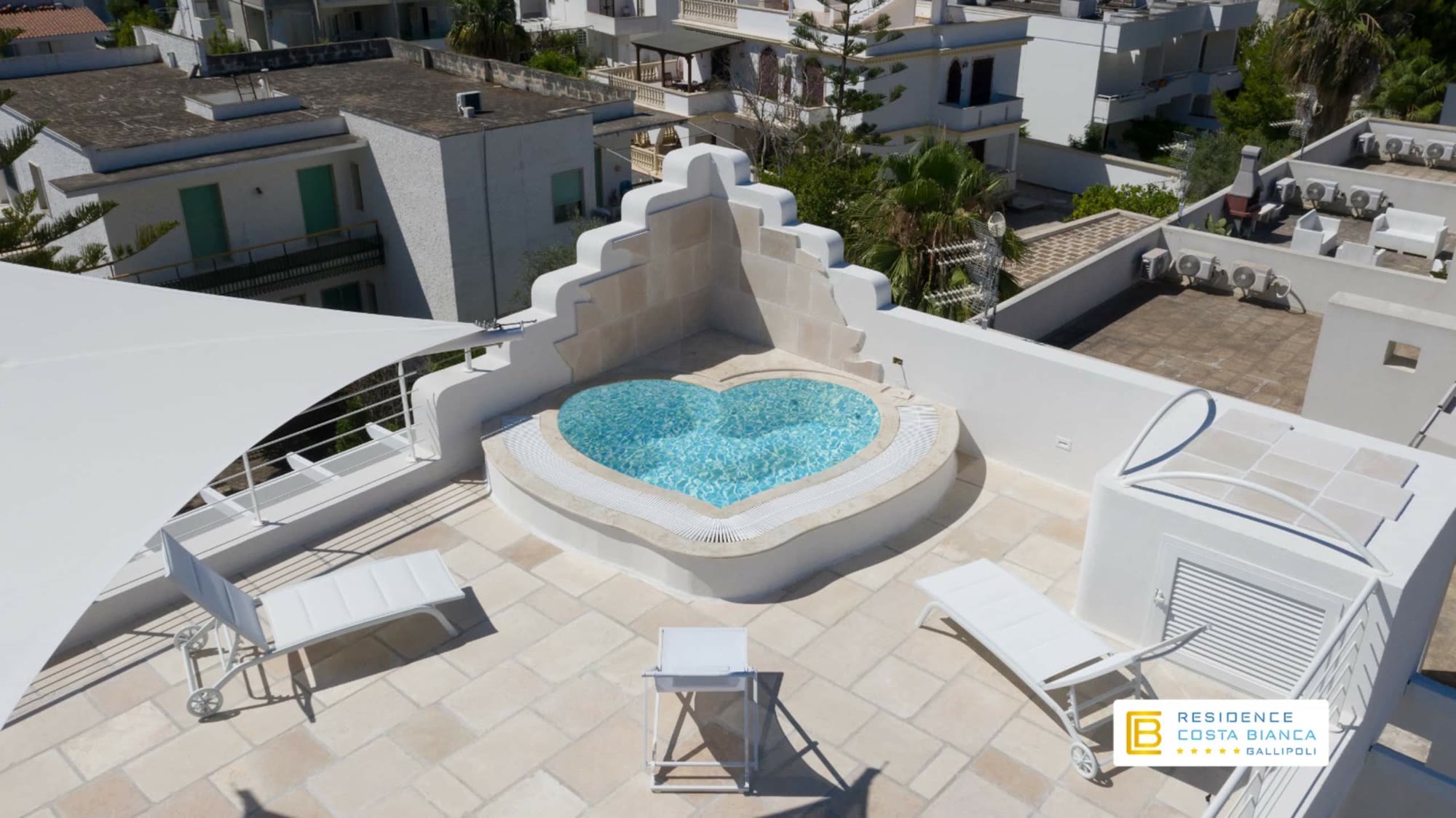 Attico vista mare a Gallipoli con jacuzzi a cuore — foto 4