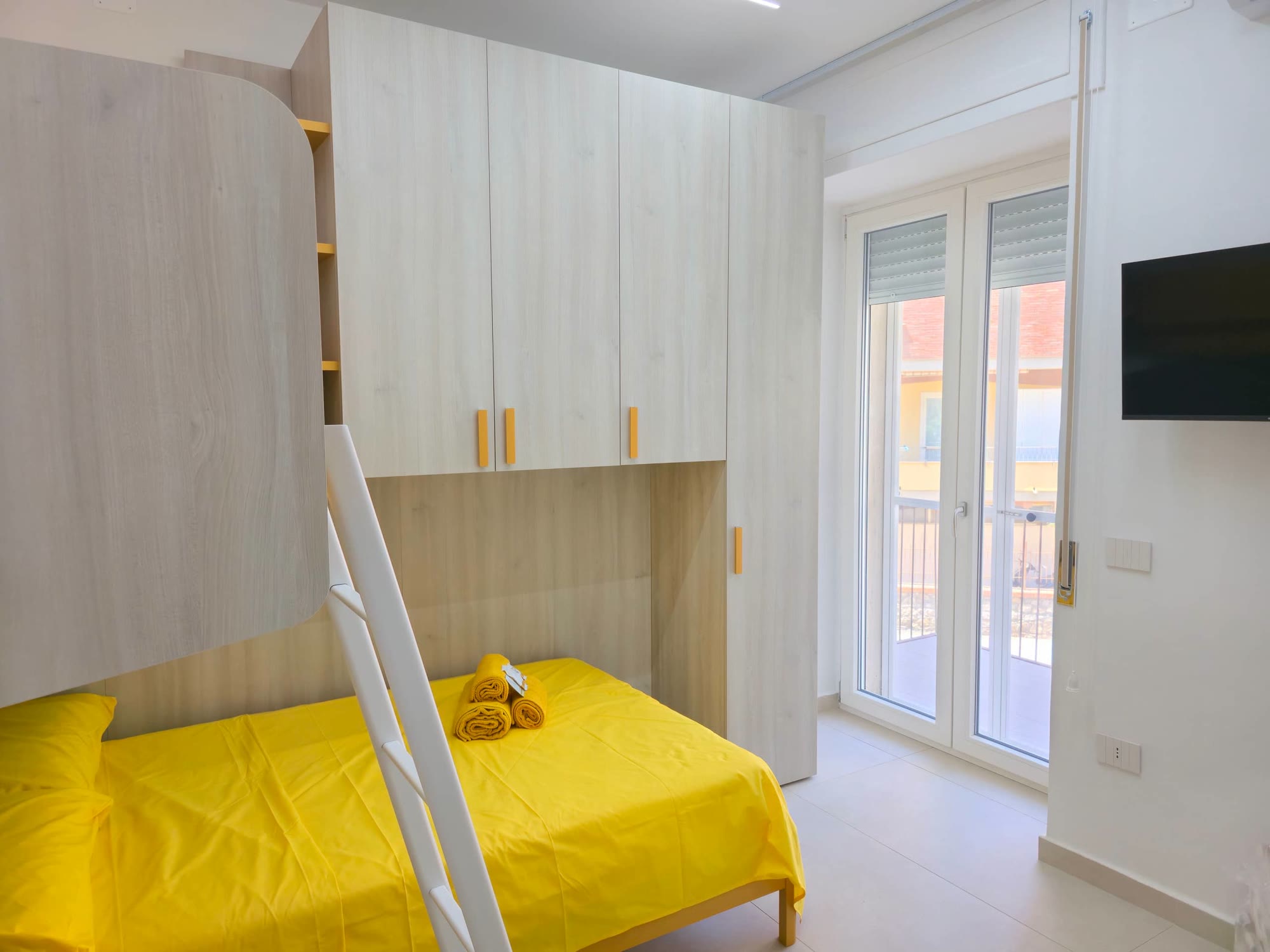 Fronte mare 4 camere • 4 bagni • Parking privato — foto 7